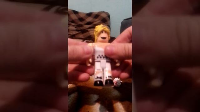 Купил фигурку роблокс за 120 руб. смотреть онлайн