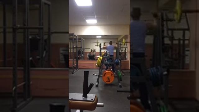 Солдатский жим стоя 50кг*19 повторений смотреть онлайн
