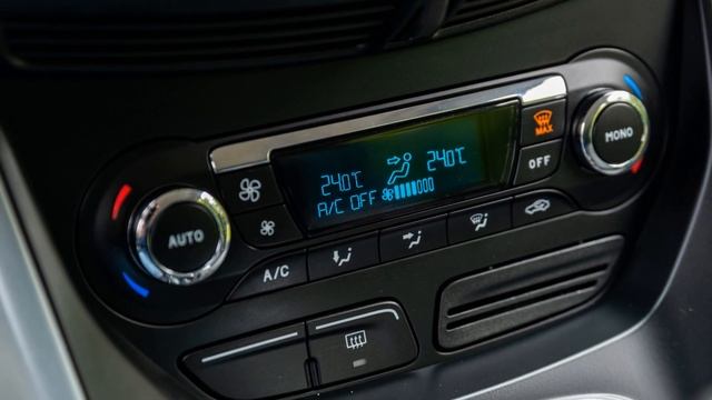 Ford C-MAX TITANIUM 2011r. 1.6 Benzyna TURBO 150 KM смотреть онлайн