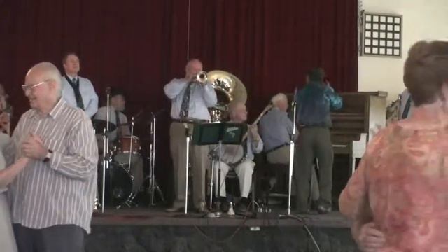 Golden Gate Rhythm Machine "Once in a While" смотреть онлайн