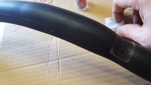 How To Patch A Road Bike Tube Using Park Tool Super Patch Kit GP-2 [4K] смотреть онлайн