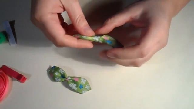 Как сделать Детский Бант ( Заколка ) / How to : Make Children's bow ( hair clip ) смотреть онлайн