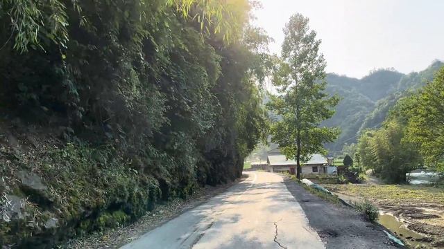 陕南平利内环线驾车之旅-走进大巴山美丽的乡村-4K HDR смотреть онлайн