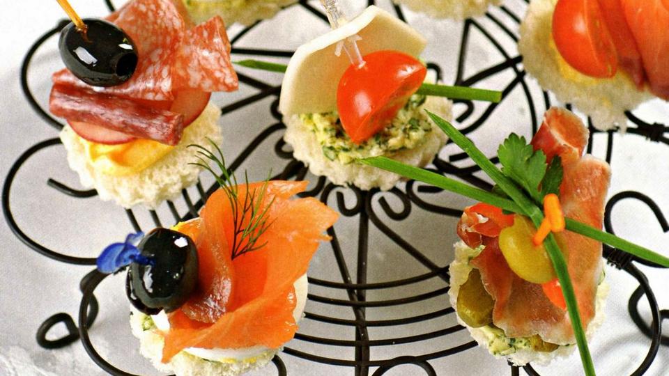 Канапе ассорти смотреть онлайн