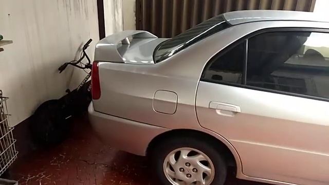 Mitsubishi Lancer 1.6 GLX смотреть онлайн