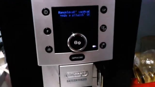 De Longi Perfecta ESAM 5500B cierna смотреть онлайн