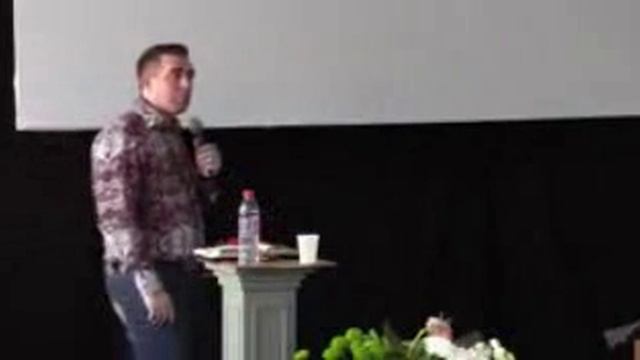 ДВИЖЕНИЕ СВЯТОГО ДУХА В ПАРИЖЕ смотреть онлайн