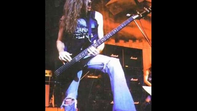In Memoery Of Cliff Burton смотреть онлайн