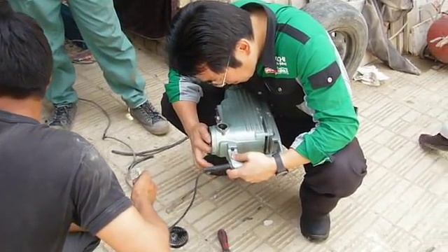 Hitachi PH65A смотреть онлайн