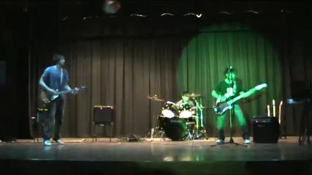 Sum41- Crazy Amanda (Band Cover) смотреть онлайн