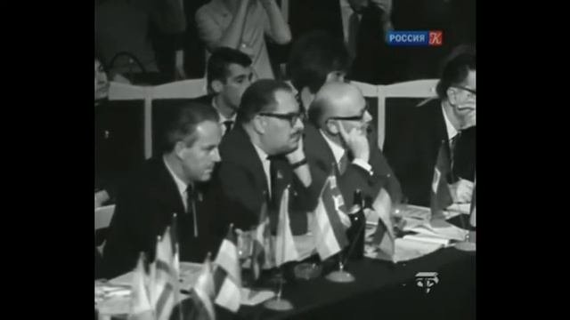 Victor Tretyakov plays Tchaikovsky Valse-Scherzo смотреть онлайн