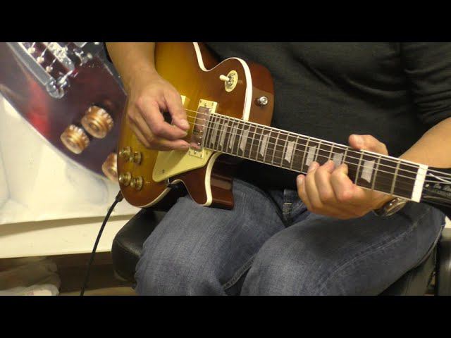 Уроки игры на гитаре в г. Фрязино. Gibson LP. смотреть онлайн