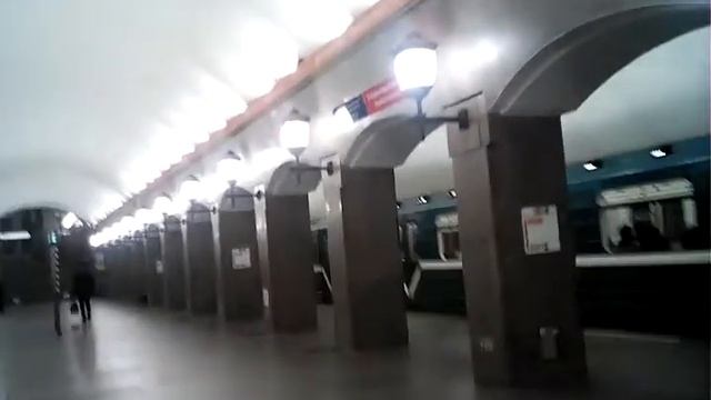Станция метро Достоевская (Санкт-Петербург) смотреть онлайн