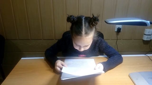 Настя Терёхина читает скороговорки смотреть онлайн