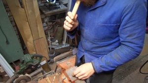 свисток из дерева своими руками за пару минут.