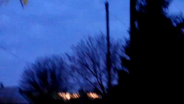 Какое зарево на небе в день Победы смотреть онлайн