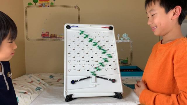 Turing Tumble Unboxing, Demo, and Review (Marble Powered Computer STEM Puzzle Game) смотреть онлайн