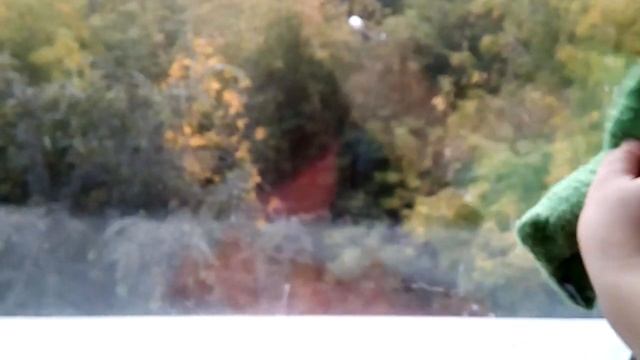 Мытье окон и удаление наклеек и скотча(3) смотреть онлайн