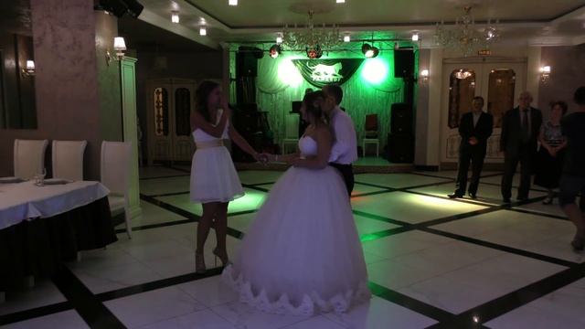 Поздравление сестры на свадьбе от сестры смотреть онлайн