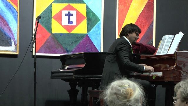 4. Степанович. Пролог (Пушкин), Ласточки (Фет). Дмитрий Степанович, Voci di ricci.mp4