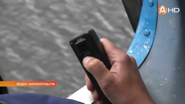 Армейская авиация помогает тушить лесные пожары в Карелии смотреть онлайн