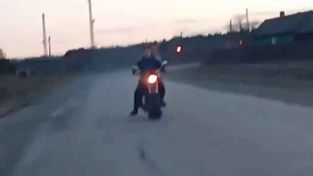 ПОКАТУШКИ HONDA DIO vs ALFA 50cc! Погоня дпс, суета на селе!!! смотреть онлайн