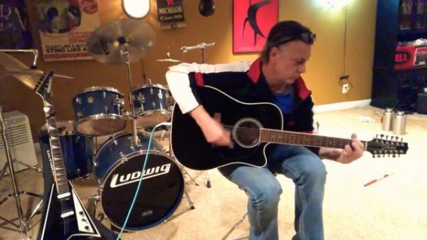 Alice In Chains. I Stay Away