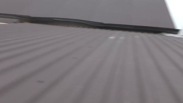 Устройство карнизного свеса при покрытии крыши профлистом смотреть онлайн