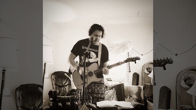 getting used to this new one #guitar #music #originalmusic #singer #voice #fender смотреть онлайн