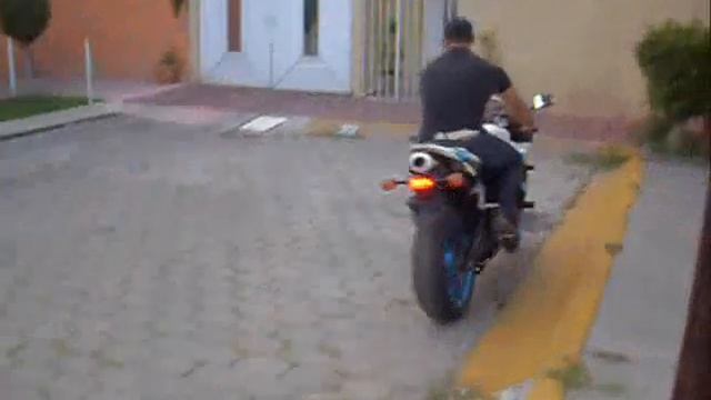 Honda 600 RR Limited Edition 2008 Gascon смотреть онлайн