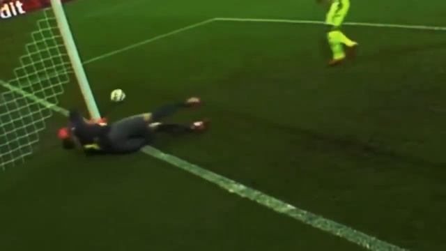 ТОП 10 ОТБИТЫХ МЯЧЕЙ В ИСТОРИИ ФУТБОЛА смотреть онлайн