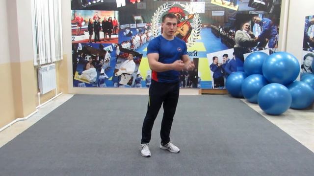 Выпады Прямые и обратные, видео -техника, ньюансы смотреть онлайн