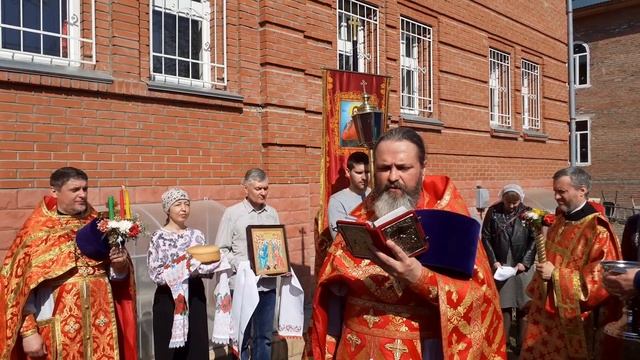 Храм Амвросия Оптинского.Крестный ход. Суббота Светлая. смотреть онлайн