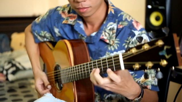 #กีต้าร์ไม้พยุง 100 years Siam Rosewood back & side guitar handmade by Thai Luthier смотреть онлайн
