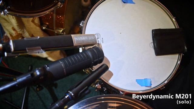 Snare Drum Dynamic Microphone Comparison - M201, RE20, MD441 смотреть онлайн