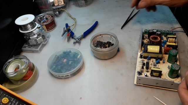 Ремонт блока питания от видео наблюдения смотреть онлайн