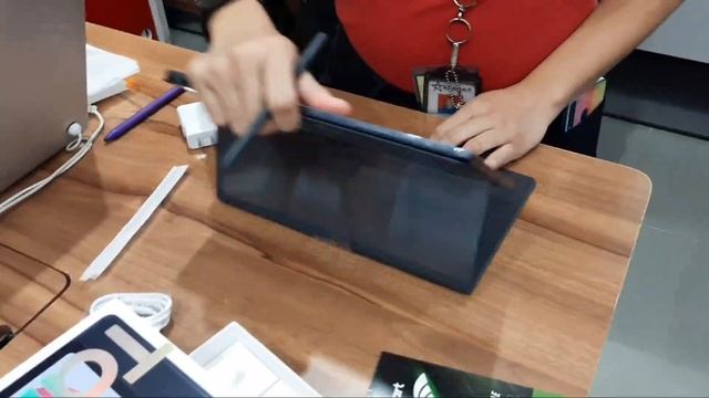 Gadget for homeschooling | Samsung Galaxy Tab S6 Lite | Surprise kay Gk | Team NAVARRO смотреть онлайн