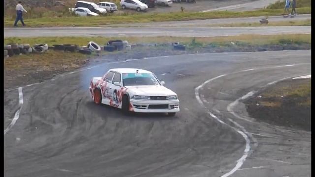 Дрифт Змеинка Toyota Cresta JZX81 смотреть онлайн
