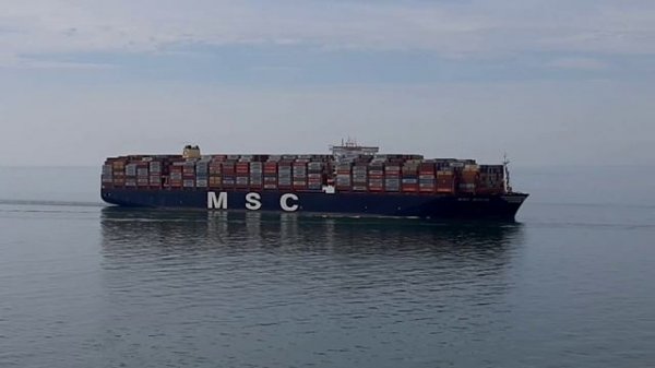 MALACCA & SINGAPORE STRAITS PASSAGE VLCC SHIP