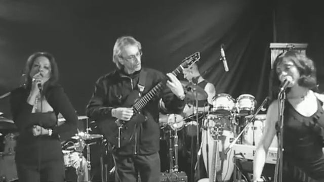 Out Of The Blue : Lonely Hearts смотреть онлайн