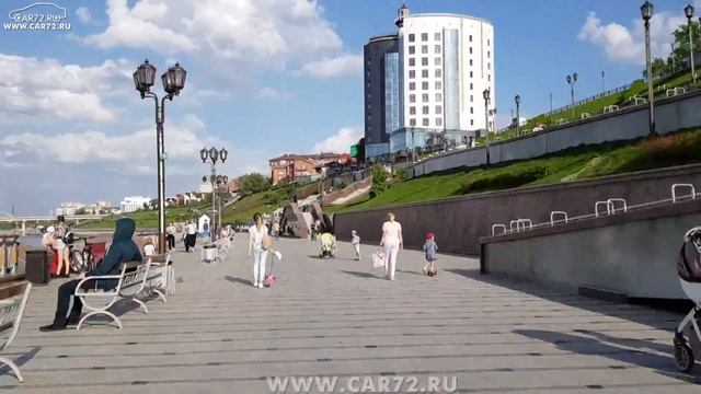 По набережной Тюмени: три километра за 1,5 минуты смотреть онлайн