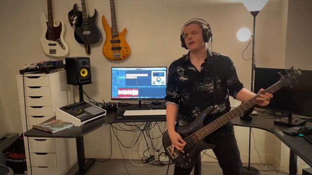 the GazettE - SHADOW VI II I (bass cover) смотреть онлайн