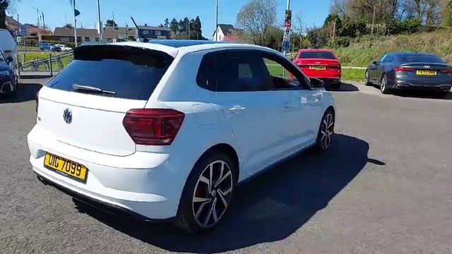 UIG7099 - Volkswagen Polo GTI DSG 2.0TSI 200PS 6-speed 5 Door RefId: 366310 смотреть онлайн