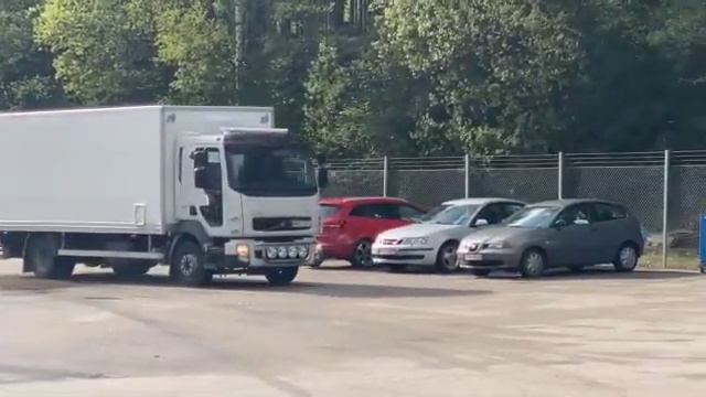 VOLVO FL 240 -07 Finns på auktion hos Retrade.eu смотреть онлайн