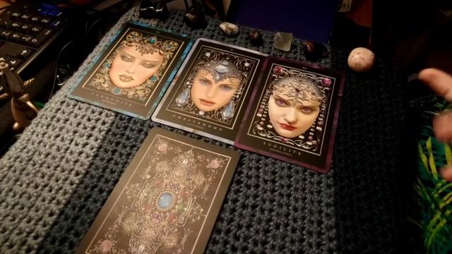 Precious Gems Oracle Review & Reading смотреть онлайн