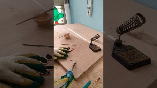 Собираем витражный конструктор "Веточка" смотреть онлайн