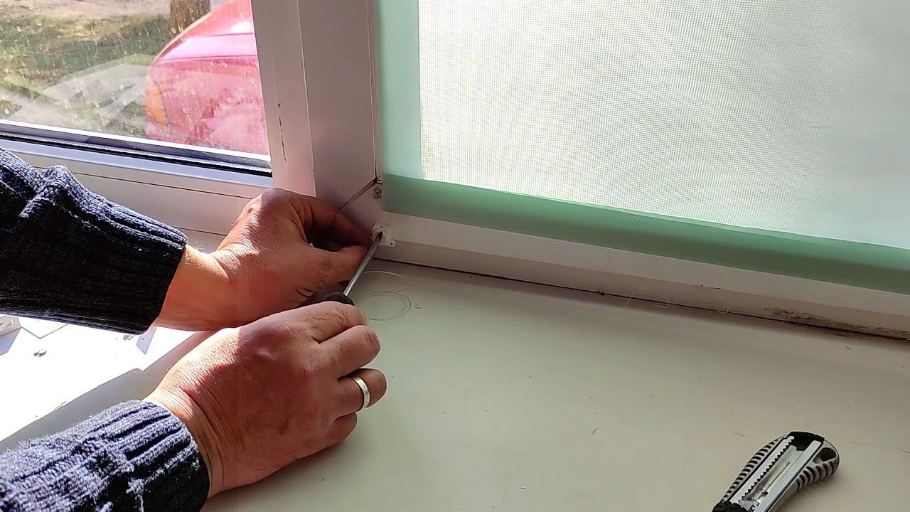 3 вида направляющих для рулонных штор | 3 Ways to Secure a Roll of Indoor Curtains смотреть онлайн