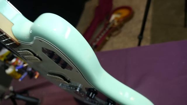 My First Jag! | 2019 Fender Vintera 60s Modified HH Jaguar Surf Green | Review + Demo смотреть онлайн
