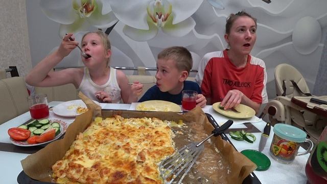 МУКБАНГ ЗАПЕЧЕННЫЙ КАРТОФЕЛЬ С КУРИЦЕЙ