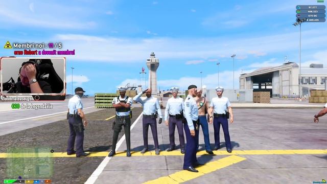 ANTRENAMENT LA POLITIE! • GTA 5 FIVEM смотреть онлайн